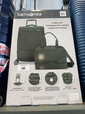 Lot 1157 - Samsonite 2 piece luggage set in green, boxed