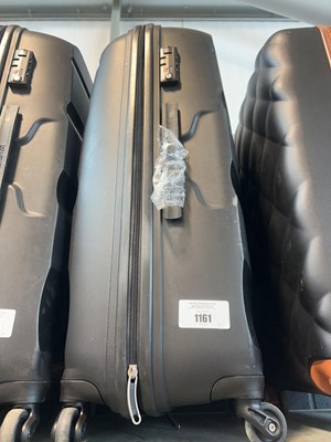 Lot 1161 - American Tourister wheeled luggage case in black
