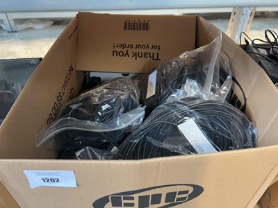 Lot 1202 - Box containing a large qty of various AV cabling