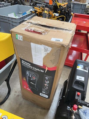 Lot 2494 - Boxed Airmate Hurricane V245-50 oil free...
