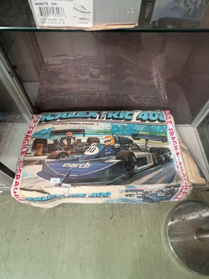 Lot 385 - A boxed Scalextric electric model Racing 400...