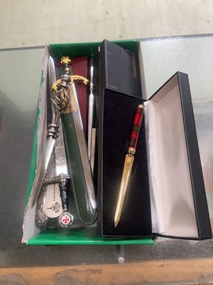 Lot 393 - Decorative letter openers