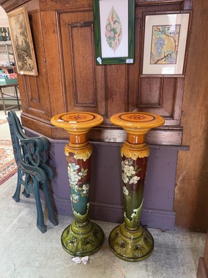 Lot 20 - A pair of 20th century green ground jardiniere...