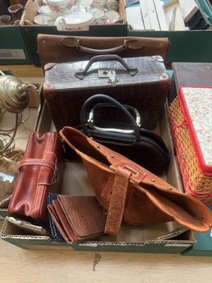 Lot 412 - A tray containing handbags, purses, faux...