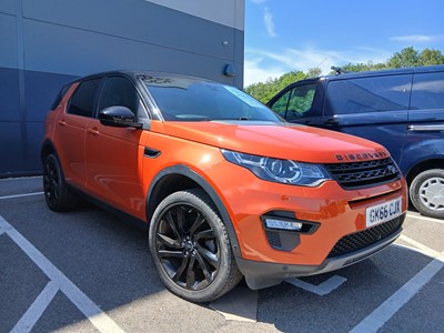 Lot (GK66 CJX) 2016 Land Rover Discovery Sport...