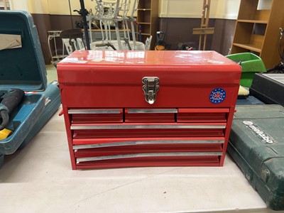Lot 106 - A red metalwork engineers tool chest