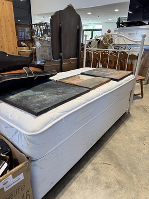 Lot 1513 - Single divan bed with metal headboard