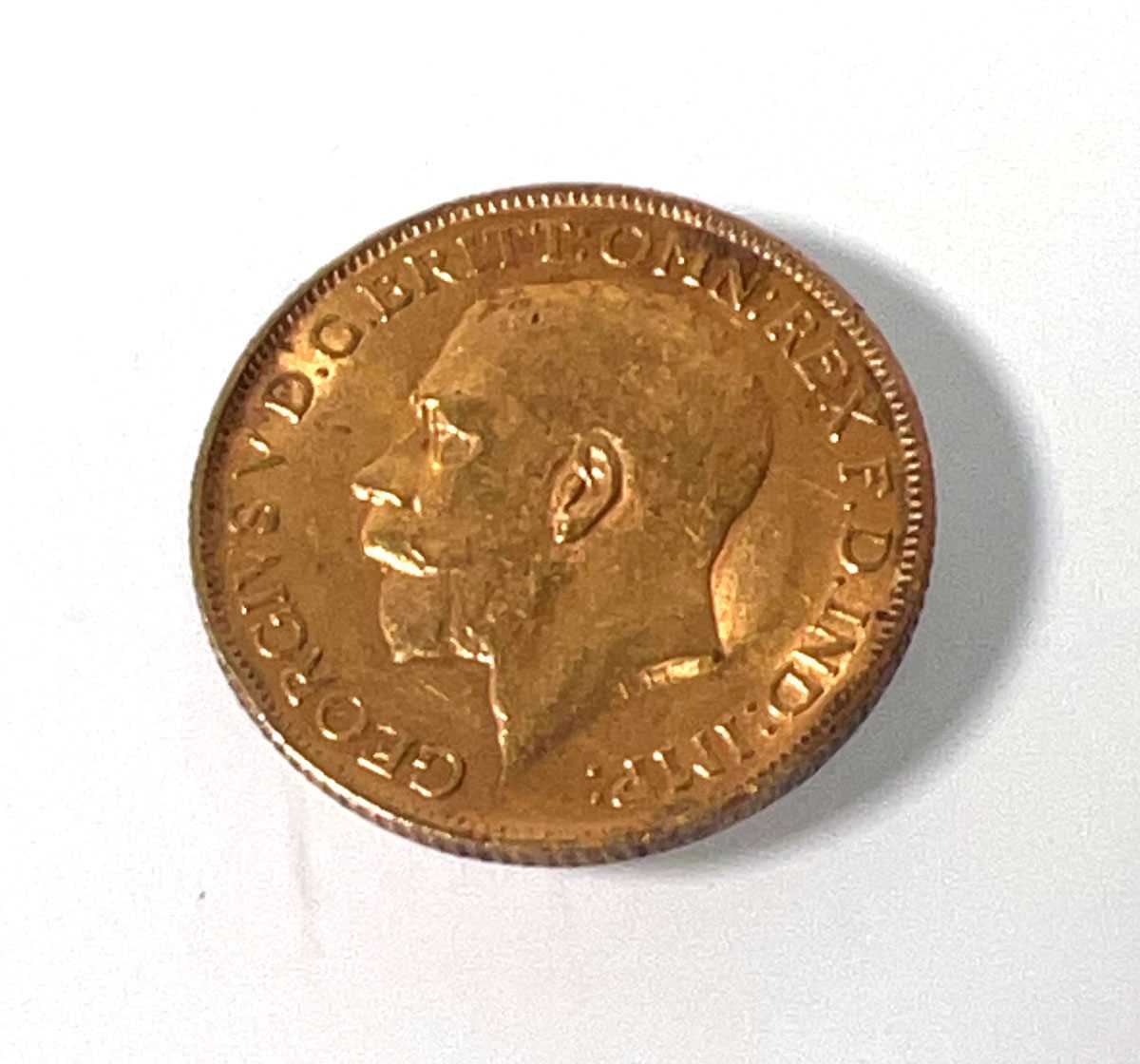 Lot 402 - A George V full sovereign dated 1912
