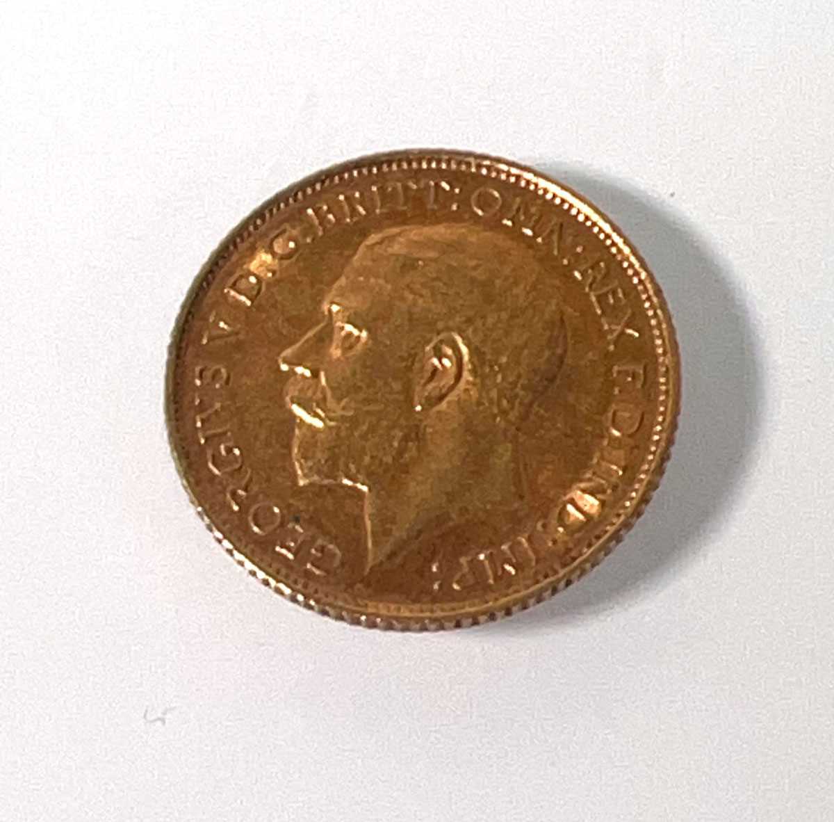 Lot 403 - A George V half sovereign dated 1911