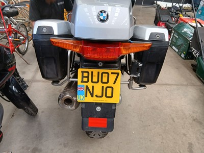 Lot (BU07 NJO) 2007 BMW R1200RT touring motorbike...