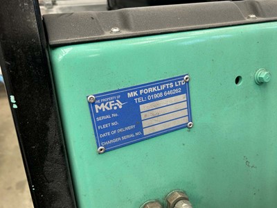 Lot Mitsubishi Electric counterbalance forklift...