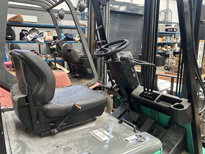Lot Mitsubishi Electric counterbalance forklift...