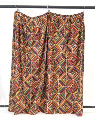 Lot A pair of curtains in the 'Kasak' pattern...