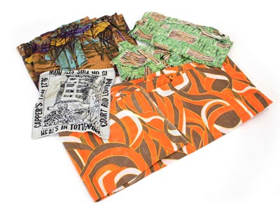 Lot A mixed group of vintage fabrics (Qty)