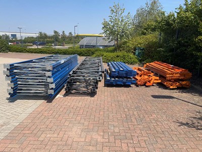 Lot 4433 - Industrial metal boltless pallet racking...