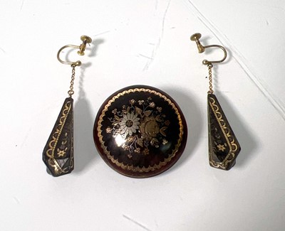 Lot 466 - A pair of 19th century pique drop earrings...