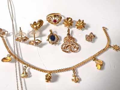 Lot 472 - A selection of mainly middle eastern/Indian...