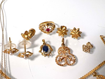 Lot 472 - A selection of mainly middle eastern/Indian...