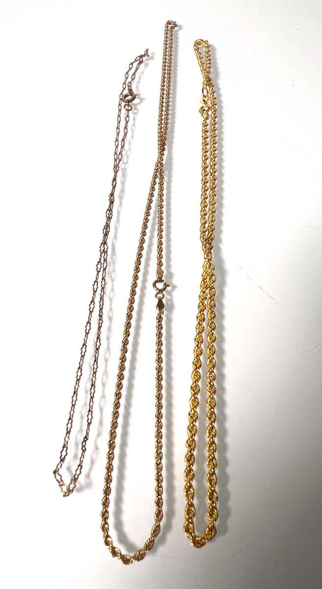Lot 475 - Two 9ct gold rope twist chains together with...