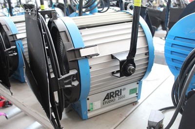 Lot 20 - Arri Studio 2000 2kW Tungsten Fresnel...