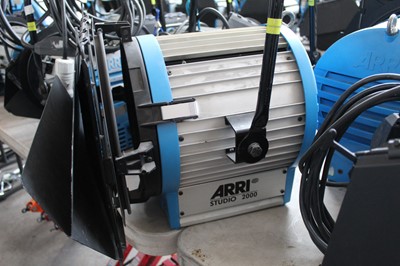 Lot 29 - Arri Studio 2000 2kW Tungsten Fresnel...