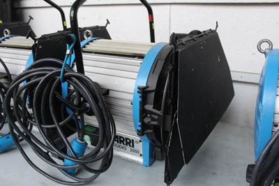Lot 31 - Arri Studio 2000 2kW Tungsten Fresnel...