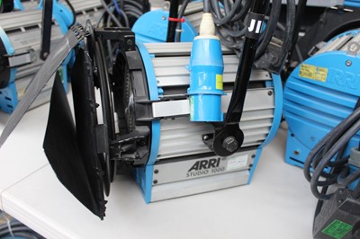 Lot 85 - Arri Studio 1000 1kW Tungsten Fresnel...