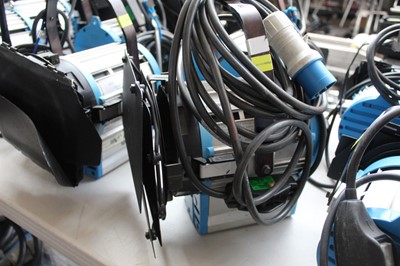 Lot 89 - Arri 1000 Plus 1kW Tungsten Fresnel spotlight...