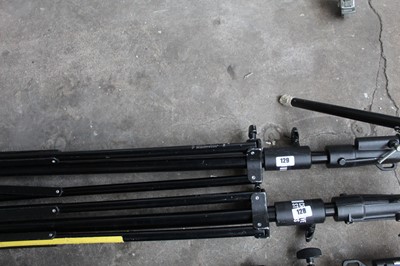 Lot 129 - Manfrotto black telescopic stand