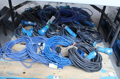 Lot 66 - Pallet of approx 20 16 AMP/13AMP electrical...