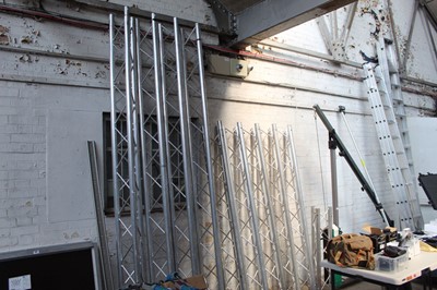 Lot 224 - 4 x Tri-Lite 3 metre tall aluminium truss...