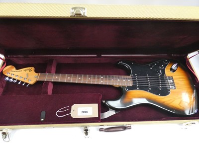 Lot 2095 - Vintage Fender Stratocaster electric guitar,...