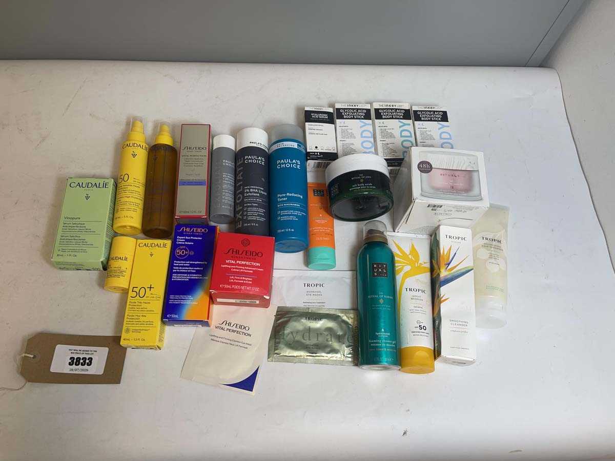 Lot 3833 - Cosmetics to include Paula's Choice, Rituals,...