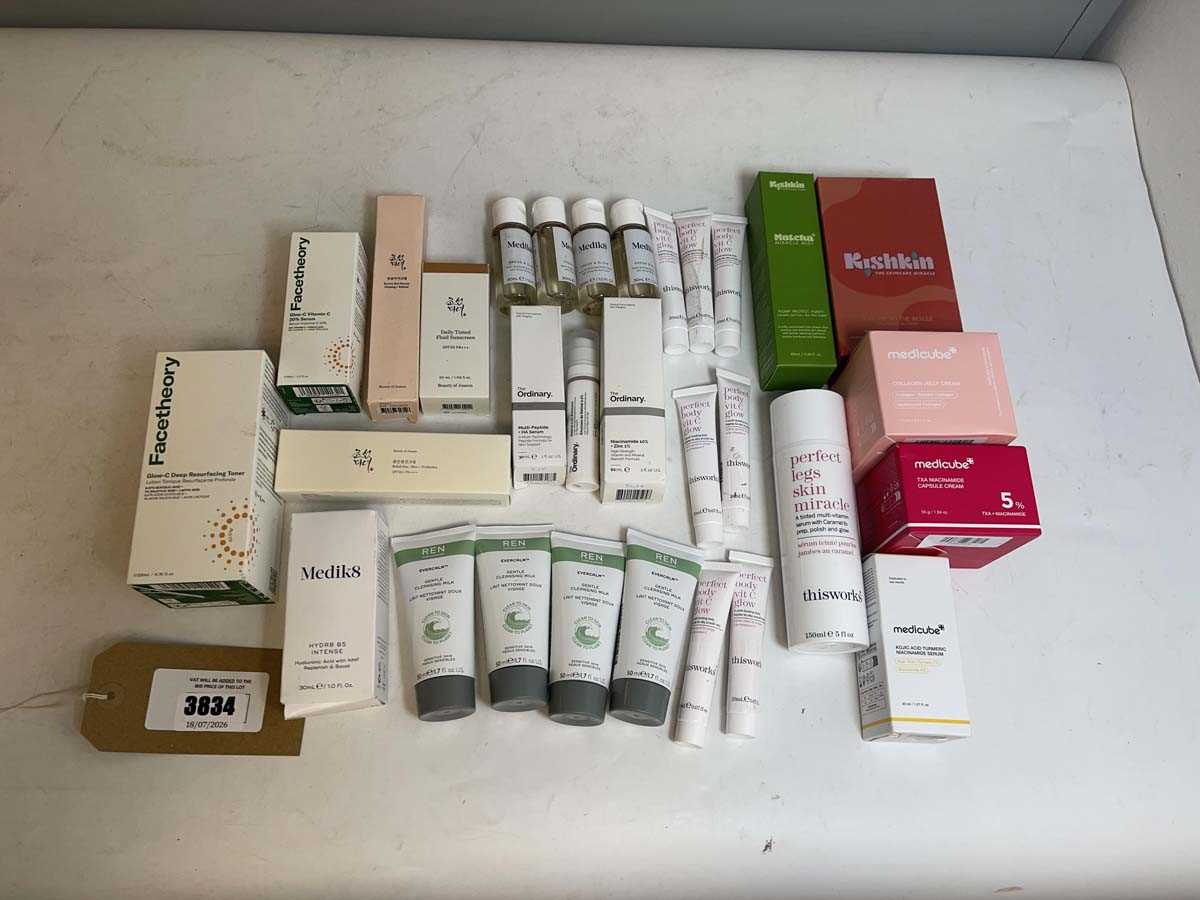 Lot 3834 - Cosmetics to include Face Theory, MediCube,...