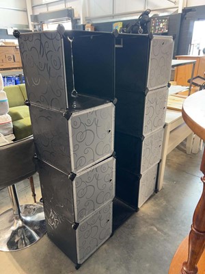 Lot 1414 - Modular Songmics clip together storage unit