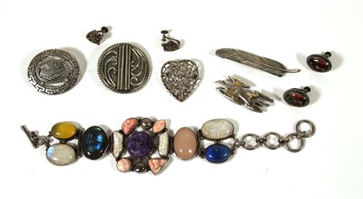 Lot 512 - A white metal multi-stone bracelet marked '925'...