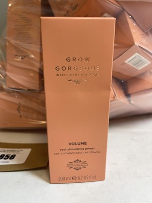 Lot 3856 - Large quantity of Grow Gorgeous volume root...