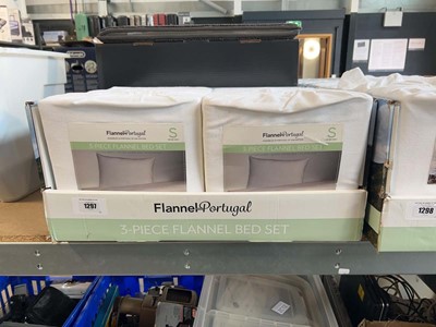 Lot 1297 - Box containing x6 Flannel Portugal 3 piece...