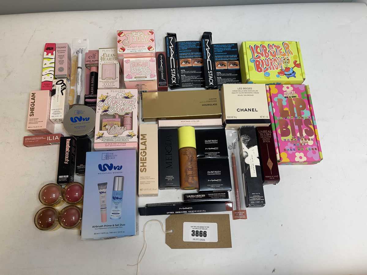 Lot 3866 - Makeup to include Meroda, P.Louise, By Terry, etc