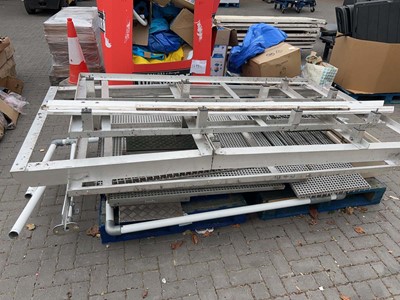 Lot 2504 - 500kg capacity mobility access ramp of...
