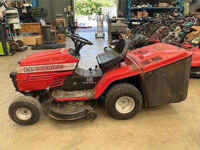 Lot 4151 - Lawnflite petrol ride on lawn mower, no key