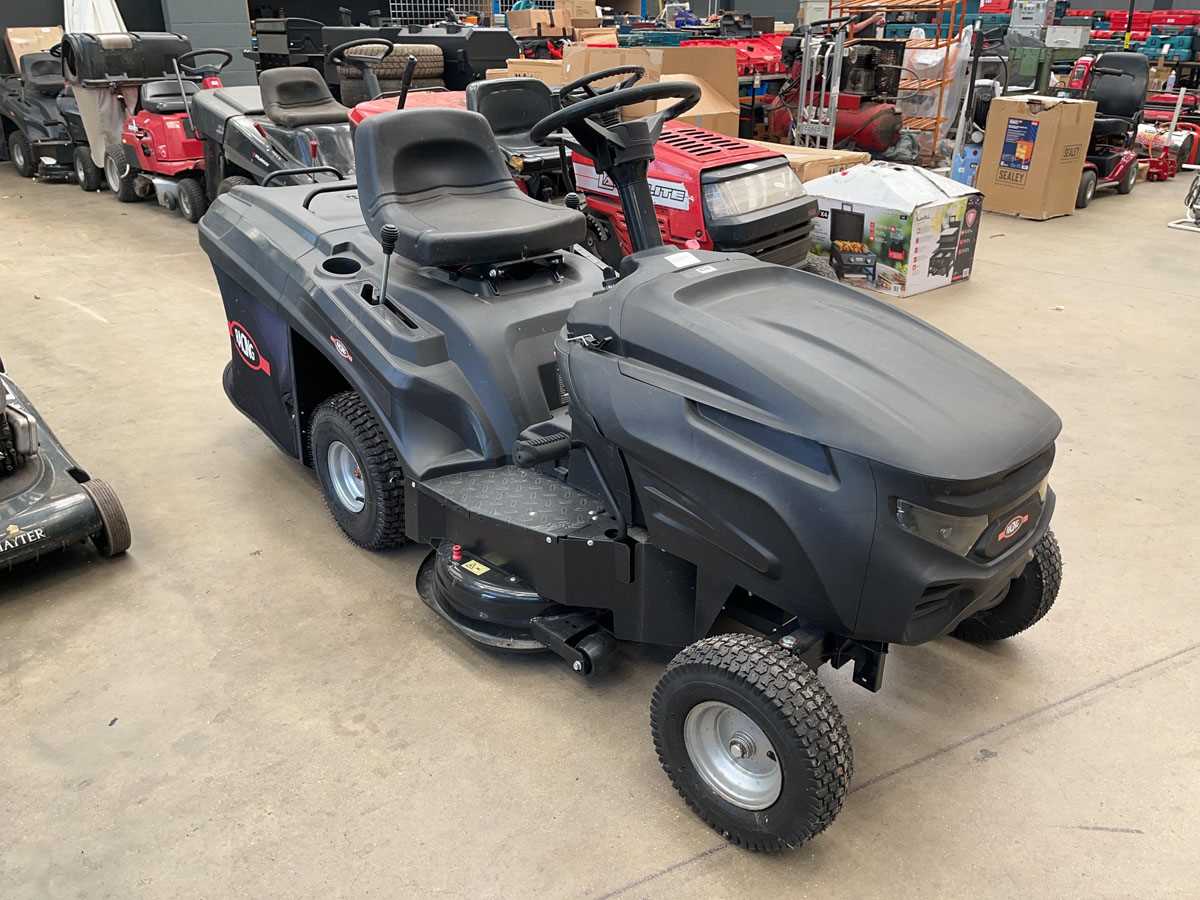 Lot 4155 - Racing petrol ride on lawn mower, plus key