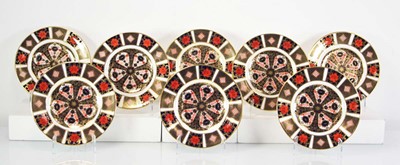 Lot 280 - A set of eight Royal Crown Derby Old Imari...