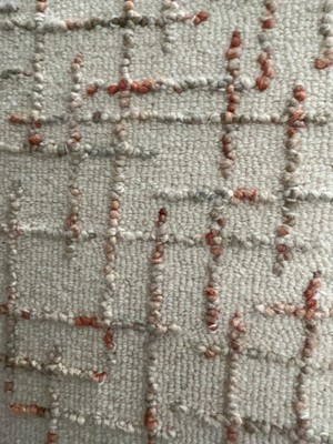Lot 5003 - Carpet with beige background and geometric...