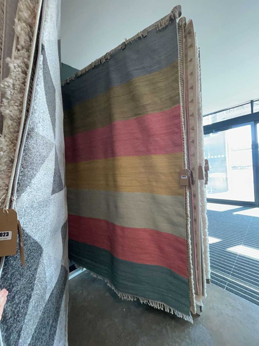 Lot 5025 - Multicoloured striped carpet