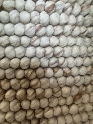 Lot 5026 - Oatmeal bobble carpet