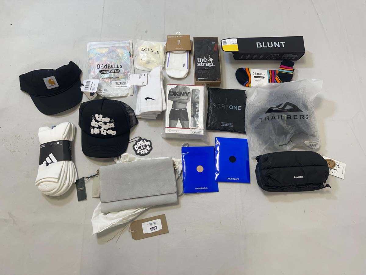 Lot 1007 - Designer accessories to include Underdays,...