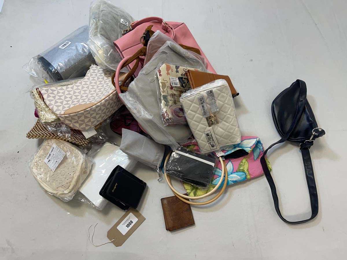 Lot 1008 - Various bags