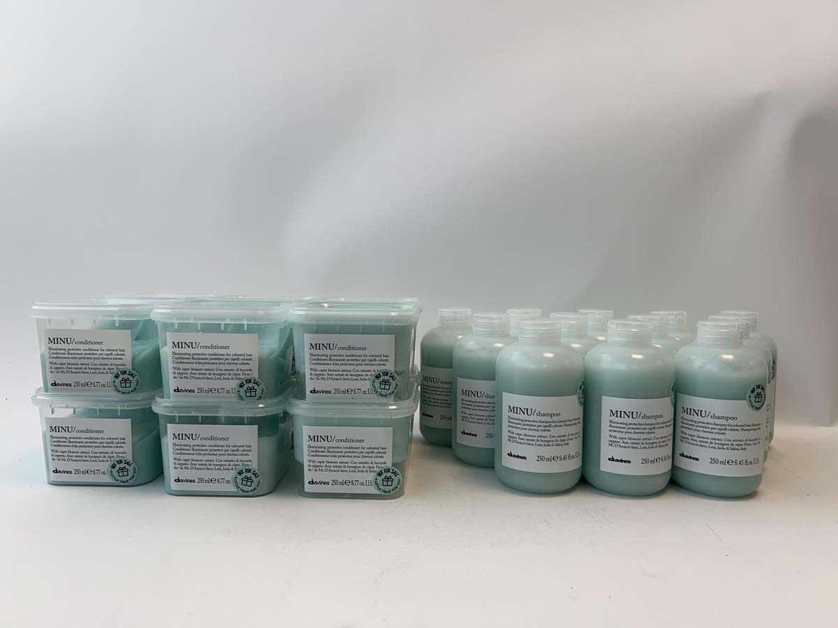 Lot 12x Davines Minu Shampoo 250ml with 12x...