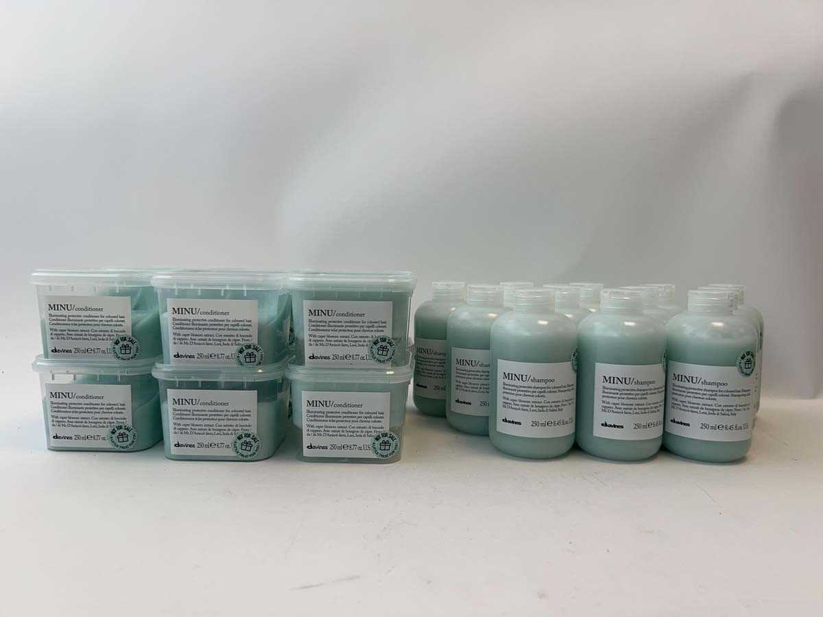 Lot 12x Davines Minu Shampoo 250ml with 12x...